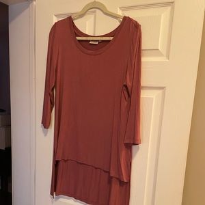 logo By lori Goldstein hi-low tunic